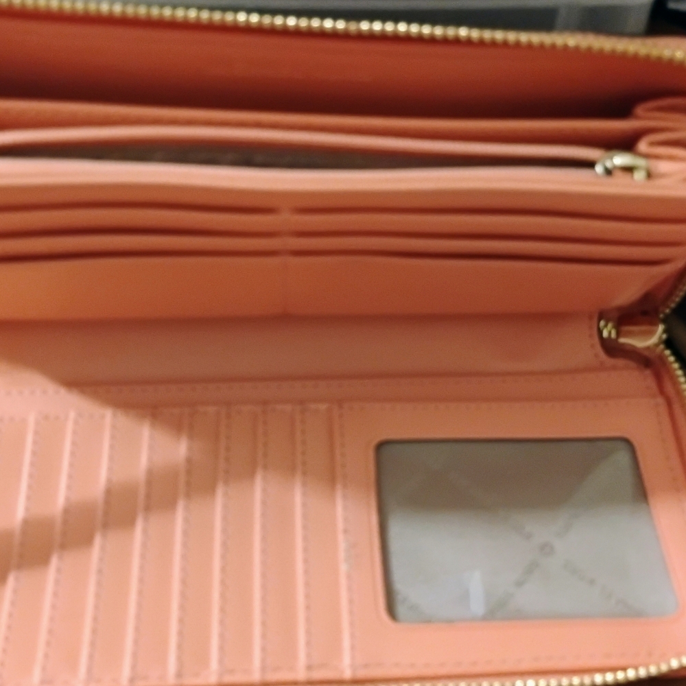 Michael Kors Peach Wristlet Wallet - Picture 8 of 8